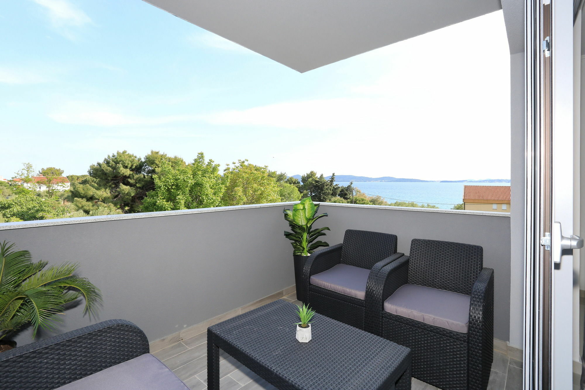 Sun Nikolina Apartma